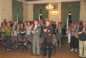 Audience thanks for the great concert with standing ovation. Photo by Wladyslaw Ruszkiewicz.